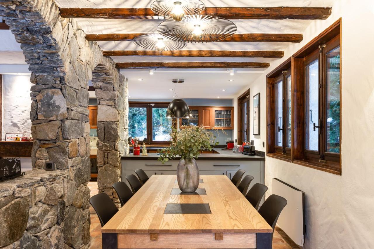 Chalet Les Praz - 280Sqm - Sauna Cinema Fitness - 5 Bedrooms In Heart Of Les Praz - By Cozee Rentals Chamonix Exterior photo