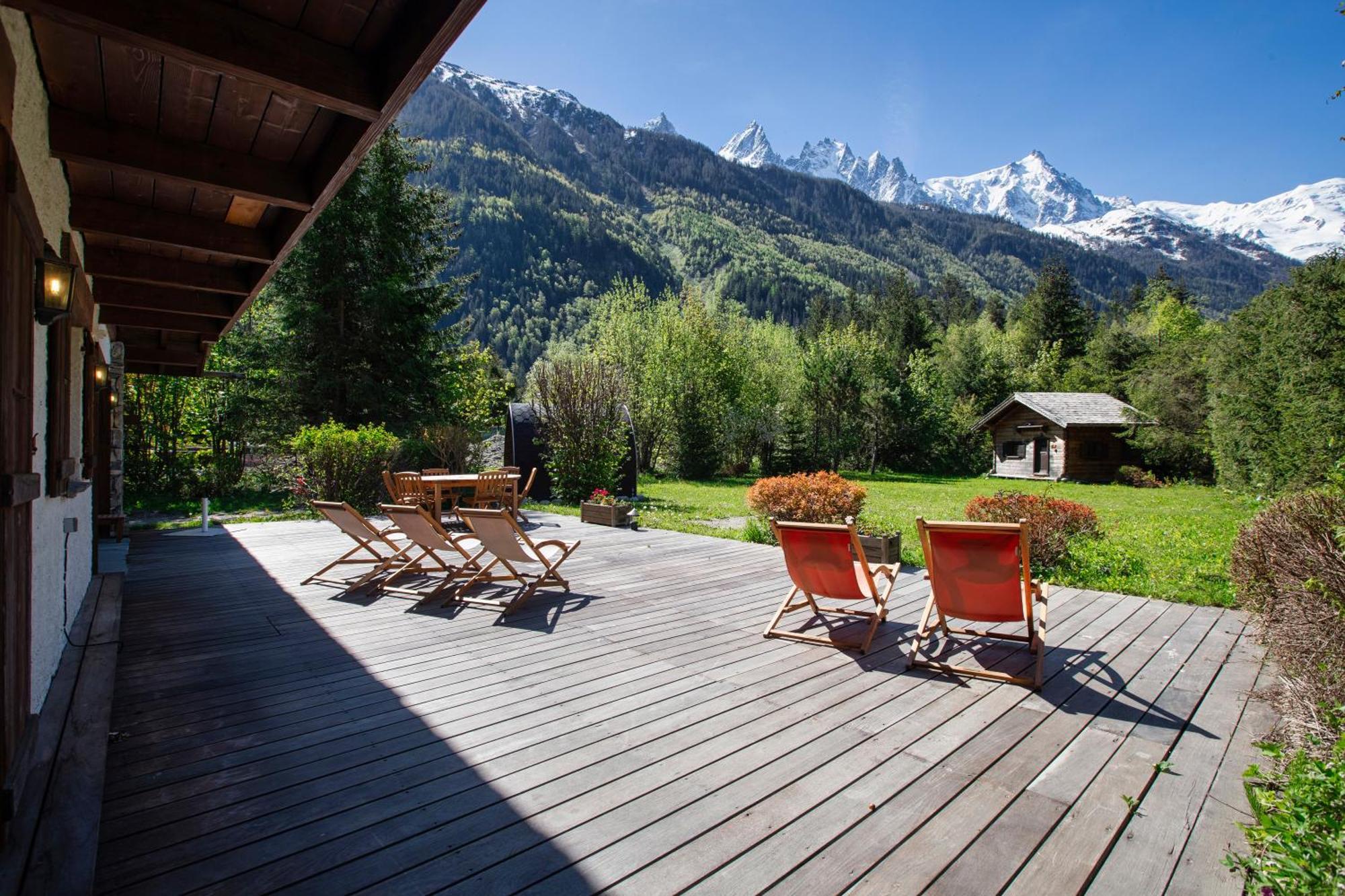 Chalet Les Praz - 280Sqm - Sauna Cinema Fitness - 5 Bedrooms In Heart Of Les Praz - By Cozee Rentals Chamonix Exterior photo